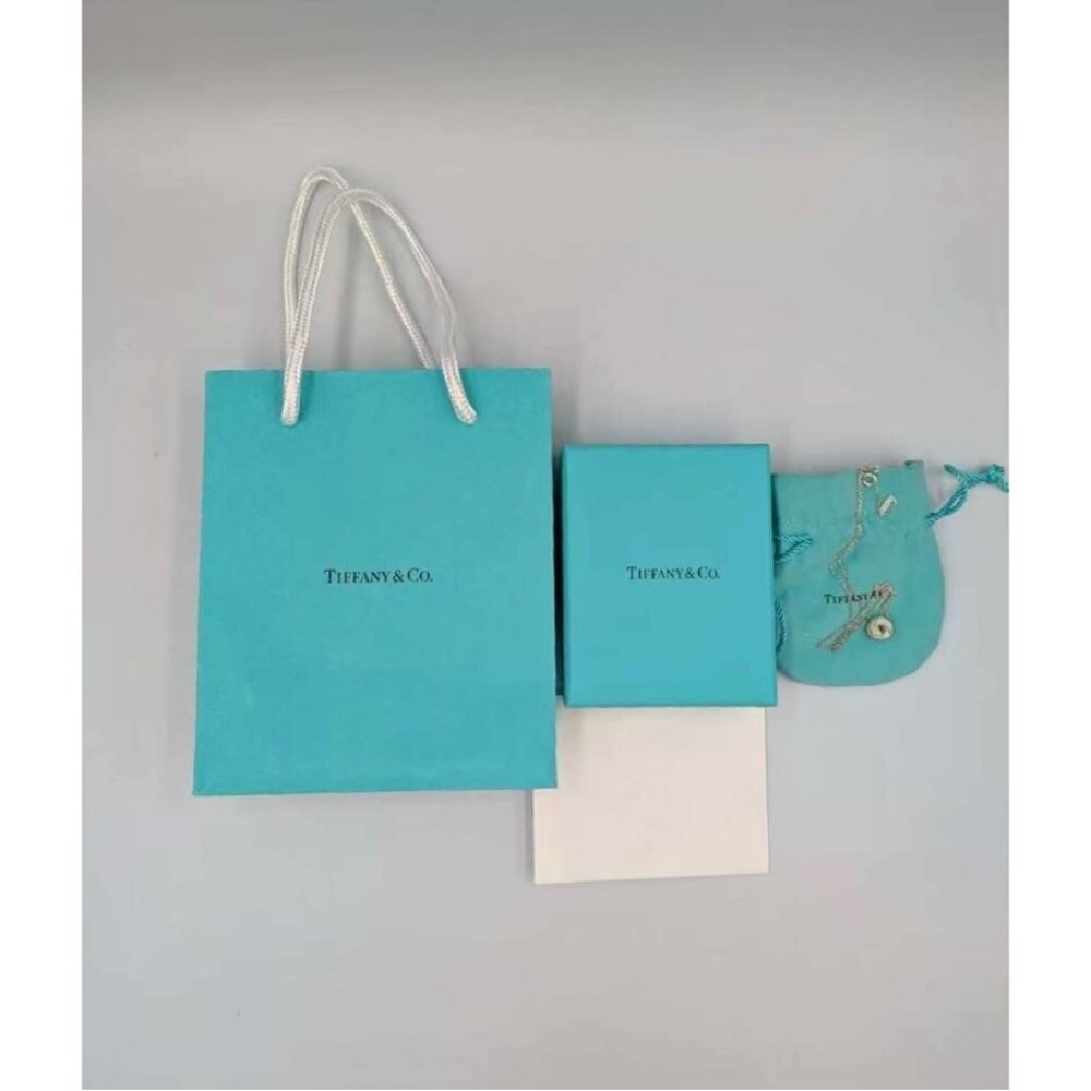 Tiffany & Co Sterling Silver Twist Knot Pendant Necklace 16” w/ Box - Picture 8 of 9